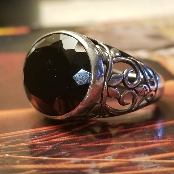 Silpada Sterling Silver & Chalcedony Ring - Picture 3 of 13